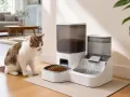 Oneisall 2-in-1 Automatic Cat Feeder and Water Dispenser im Direktvergleich