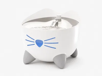 Catit PIXI Smart-Trinkbrunnen in redaktioneller Produktdarstellung